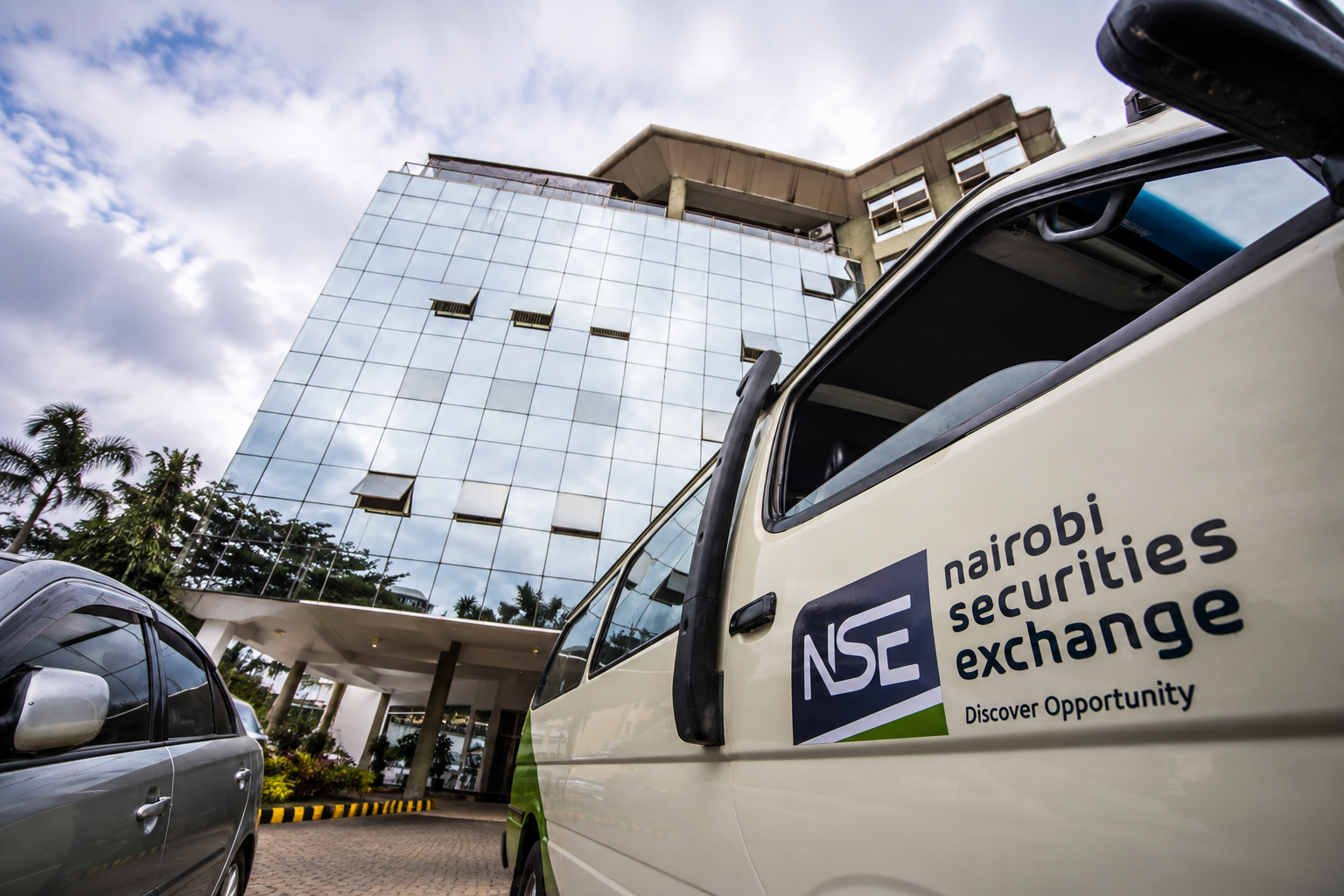Kenya Wants In on the Dangote Refinery IPO, and the Route Runs Through Fintech Apps and Depositary Receipts