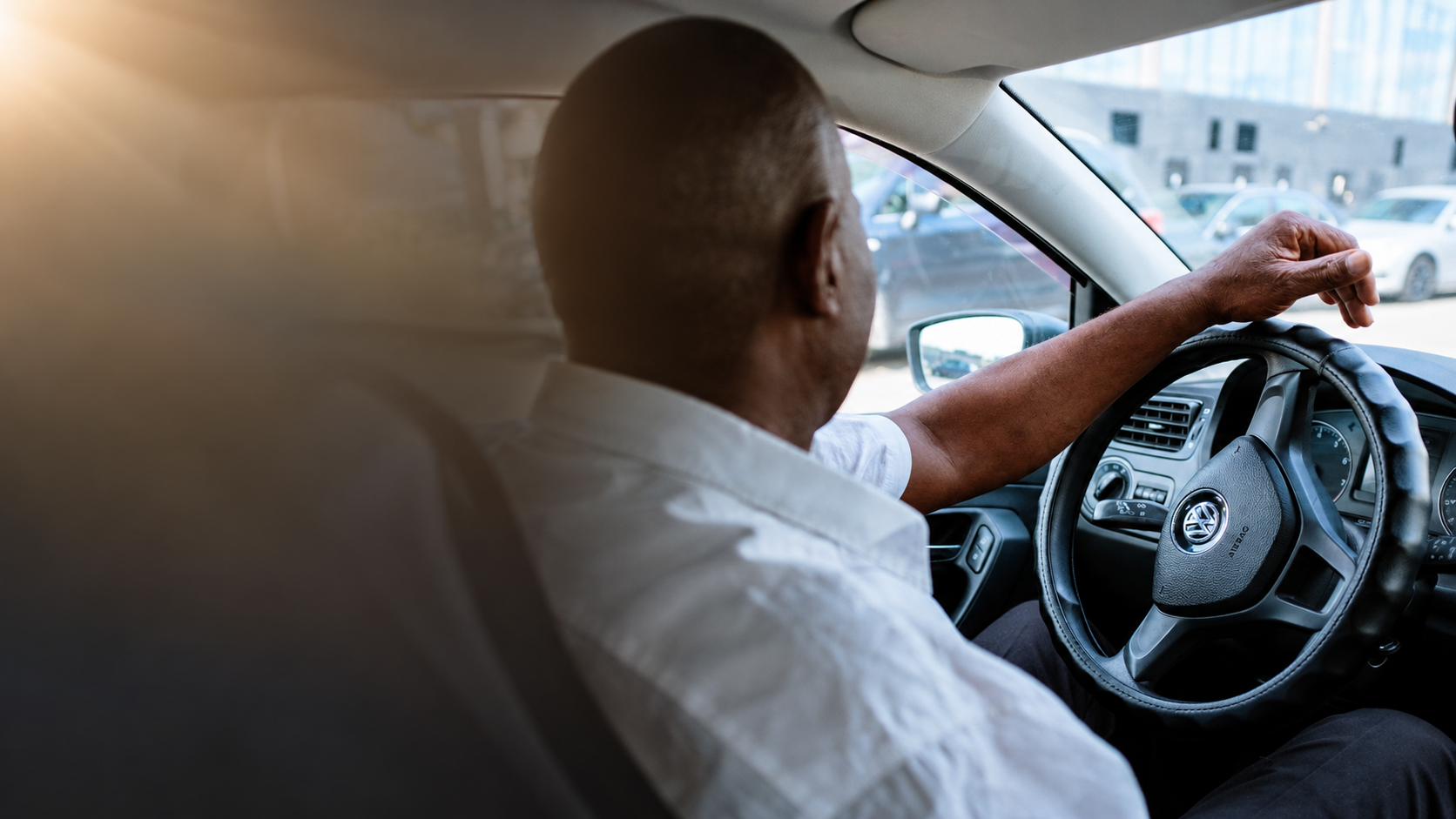 Lagos E-Hailing Drivers Begin an Indefinite Strike Against Bolt and inDrive, Demanding a 10% Commission Cap — Technology on PINCHED